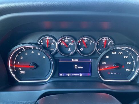 Used 2021 Chevrolet Silverado 1500 LT Trail Boss w/ Bed Protection Package image 26