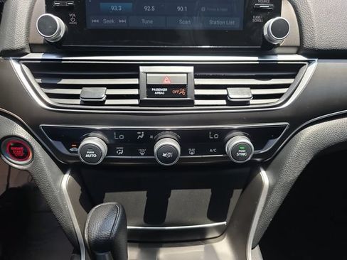 Used 2022 Honda Accord LX image 24