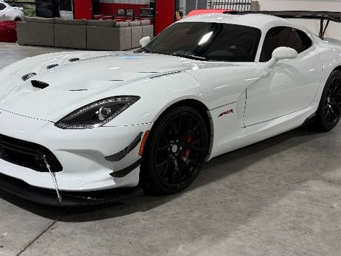 Used 2017 Dodge Viper ACR w/ Extreme Aero Package image 7