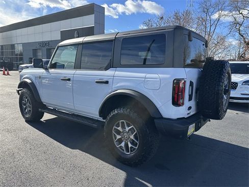 Certified 2024 Ford Bronco Badlands image 7