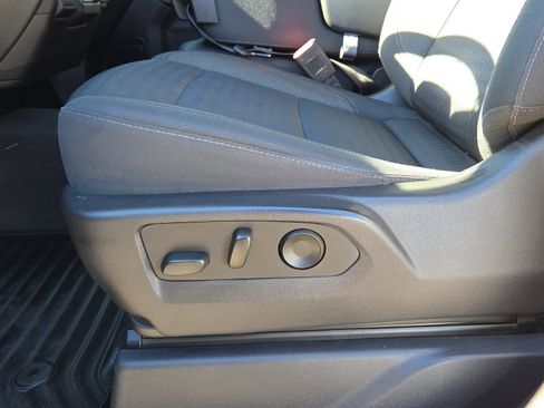 Certified 2022 Chevrolet Silverado 1500 Custom image 20