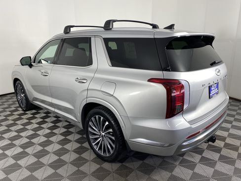 Used 2025 Hyundai Palisade Calligraphy AWD/4WD image 11