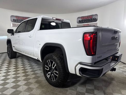 Used 2022 GMC Sierra 1500 AT4 w/ AT4 Premium Package image 6
