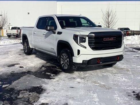 Used 2023 GMC Sierra 1500 AT4 w/ AT4 Preferred Package image 8
