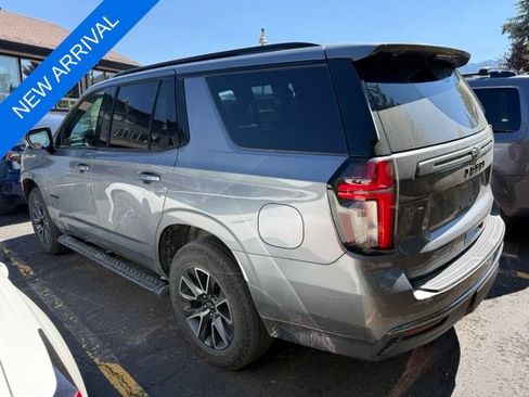 Used 2022 Chevrolet Tahoe Z71 w/ Luxury Package AWD/4WD image 5