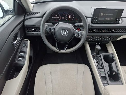Used 2024 Honda Accord EX image 12