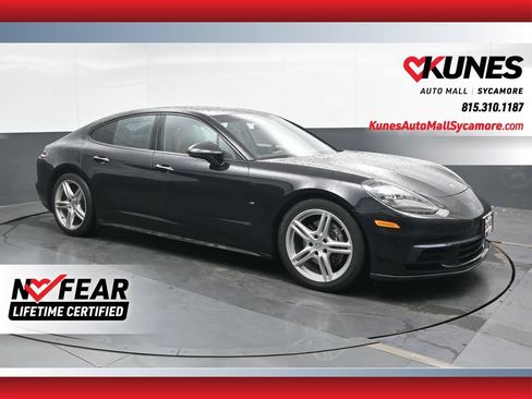 Used 2019 Porsche Panamera image 1