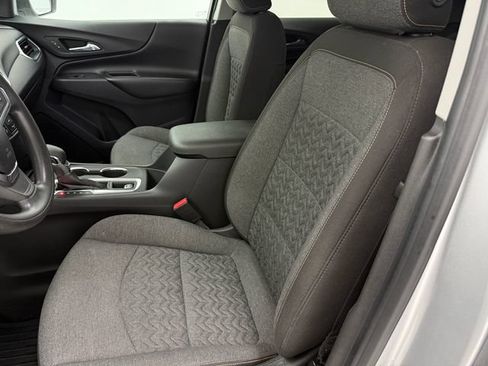 Used 2022 Chevrolet Equinox LT AWD/4WD image 27