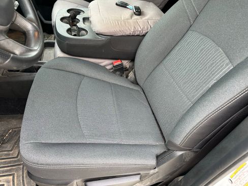 Used 2024 RAM 3500 Tradesman w/ Chrome Appearance Group image 8