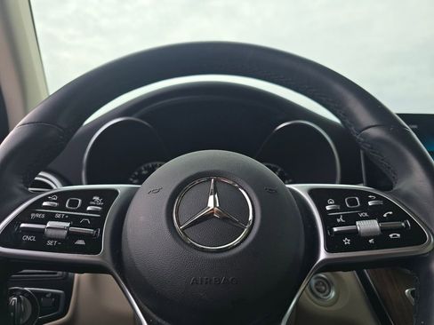 Certified 2022 Mercedes-Benz GLC 300 4MATIC image 28
