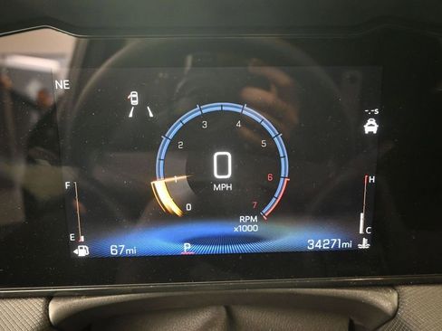 Used 2025 Chevrolet TrailBlazer LT w/ Driver Confidence Package FWD image 11