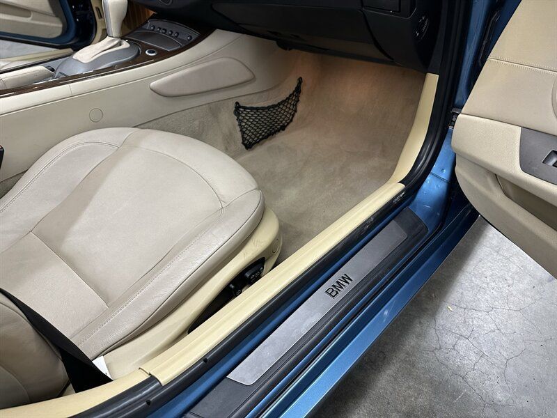 Used 2003 BMW Z4 3.0i RWD image 27