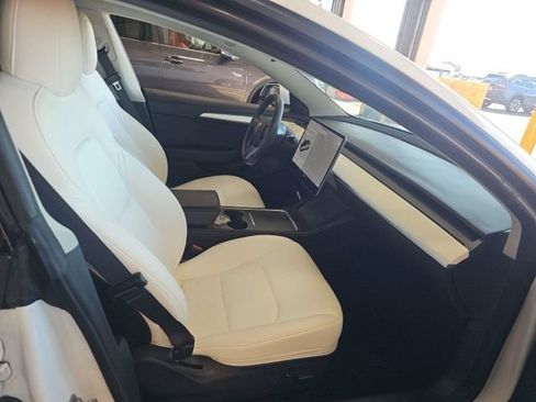 Used 2022 Tesla Model 3 Long Range AWD/4WD image 10