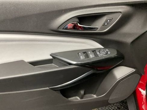 New 2026 Chevrolet Trax LT image 10