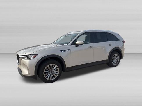 Used 2025 MAZDA CX-90 3.3 Turbo w/ Preferred Package AWD/4WD image 8