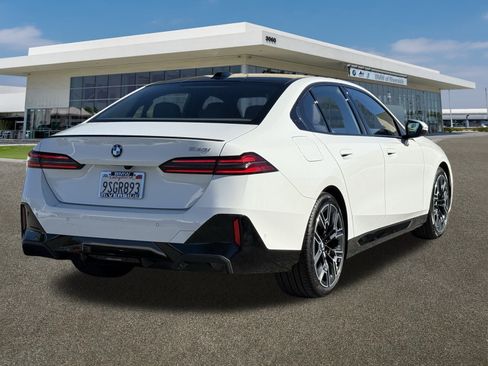 Used 2026 BMW 530i w/ M Sport Package image 10