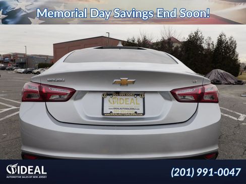 Used 2020 Chevrolet Malibu LT FWD image 7