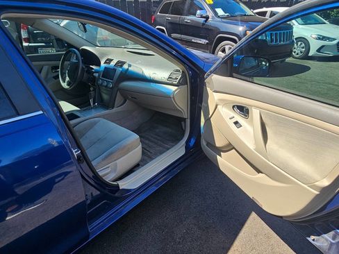 Used 2009 Toyota Camry LE image 8