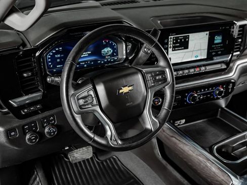 Used 2024 Chevrolet Silverado 3500 LTZ w/ LTZ Plus Package AWD/4WD image 15