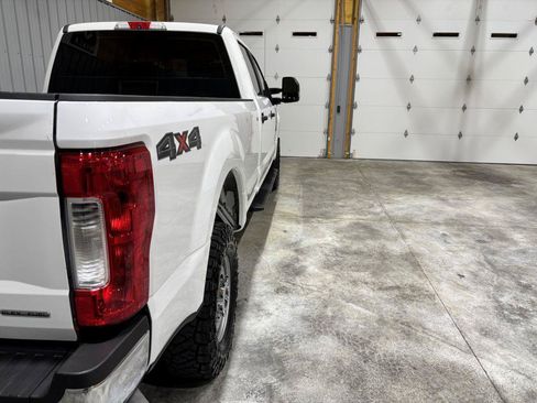 Used 2019 Ford F250 XL w/ Power Equipment Group AWD/4WD image 10