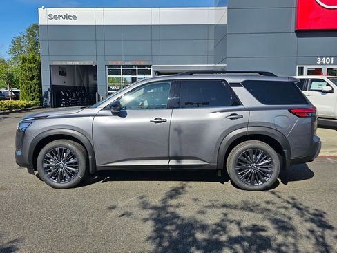 New 2026 Nissan Pathfinder SL AWD/4WD image 8