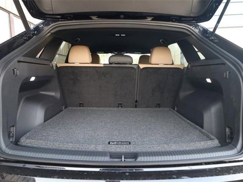 New 2026 Volkswagen Atlas Cross Sport SE image 7