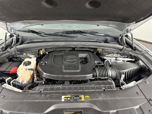 Used 2022 Jeep Grand Cherokee Overland image 31