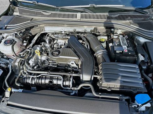 Used 2022 Nissan Rogue Sport SL image 34