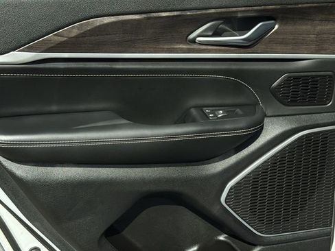 New 2026 Jeep Grand Cherokee Limited image 19