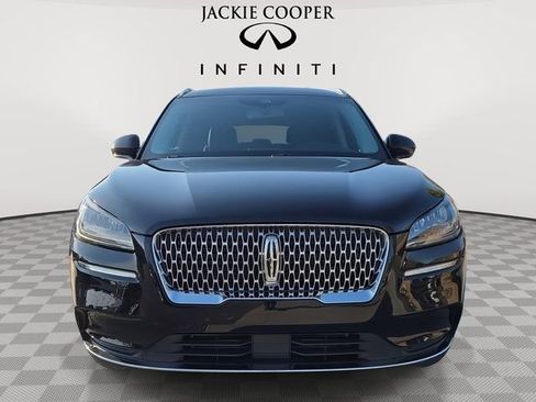 Used 2022 Lincoln Corsair AWD w/ Premium Package image 2