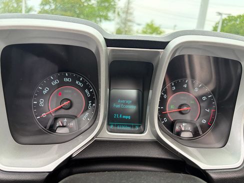 Used 2015 Chevrolet Camaro LT RWD image 24