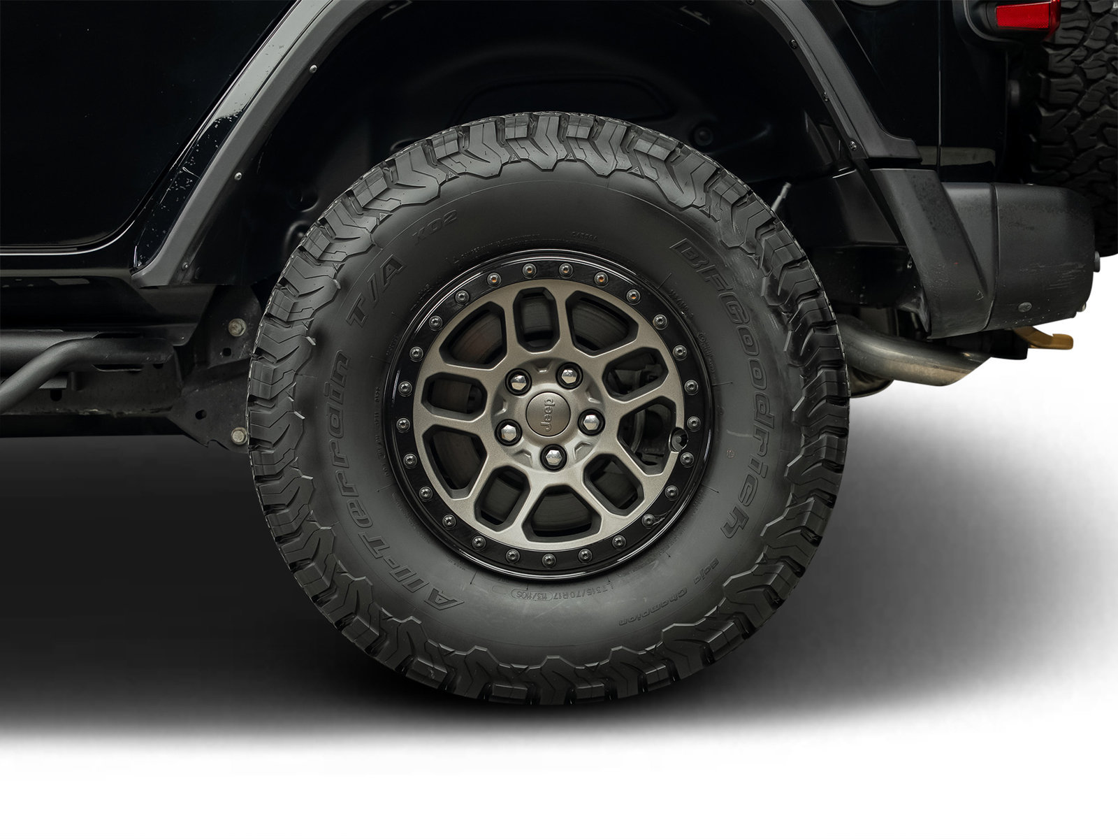 Used 2022 Jeep Wrangler Unlimited Rubicon w/ Xtreme Recon 35" Tire Package AWD/4WD image 22