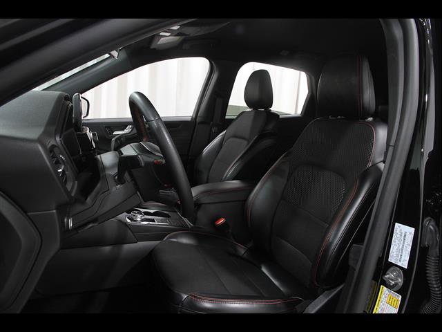 Used 2025 Ford Escape ST-Line Select AWD/4WD image 5