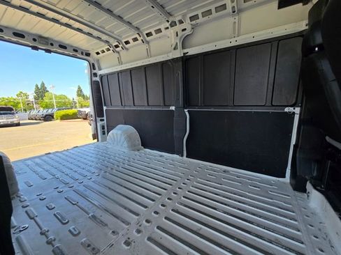 Used 2023 RAM ProMaster 2500 FWD image 21