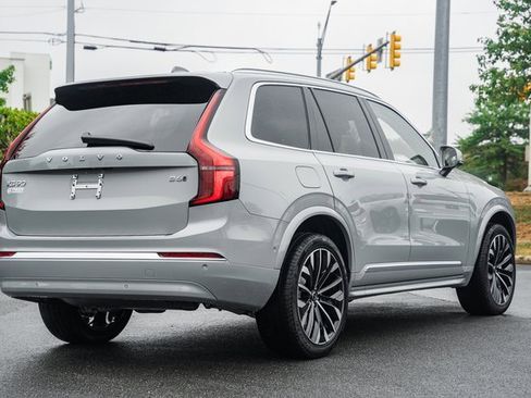 New 2026 Volvo XC90 B6 Plus w/ Protection Package Premier image 4