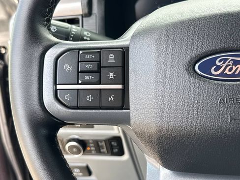 Used 2025 Ford F150 XLT w/ Equipment Group 302A MID RWD image 15
