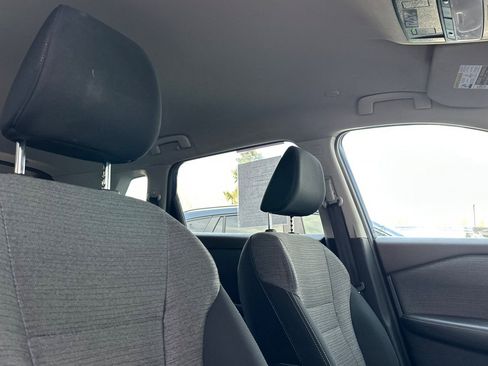 Used 2023 Nissan Rogue SV image 19