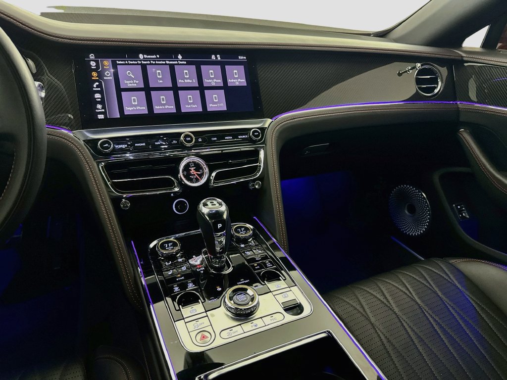 Used 2022 Bentley Flying Spur V8 AWD/4WD image 25