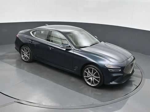 Used 2025 Genesis G70 2.5T AWD/4WD image 28