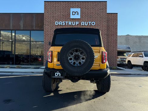 Used 2021 Ford Bronco Badlands image 6