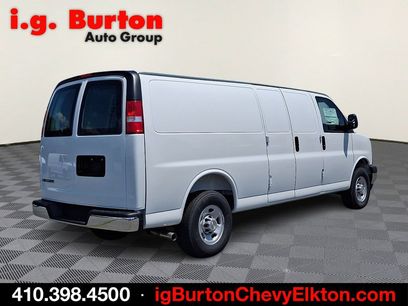New 2026 Chevrolet Express 2500 Extended w/ Driver Convenience Package