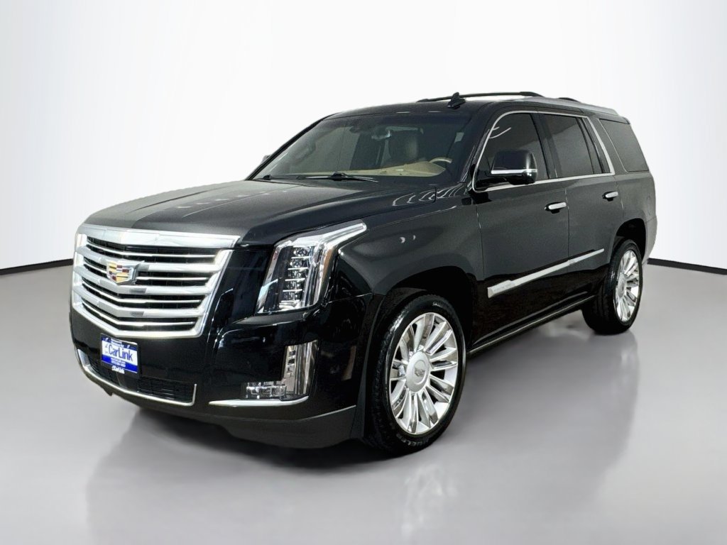 Used 2017 Cadillac Escalade Platinum AWD/4WD image 3