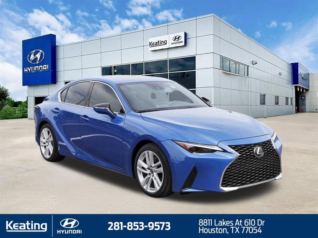 Used 2024 Lexus IS 300 w/ Comfort Package RWD image 3