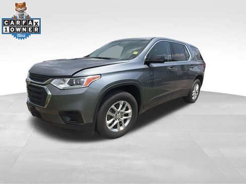 Used 2020 Chevrolet Traverse LS FWD image 8
