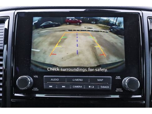 Used 2023 Nissan Titan PRO-4X image 23