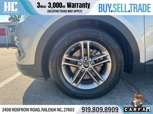 Used 2017 Hyundai Santa Fe Sport FWD image 10