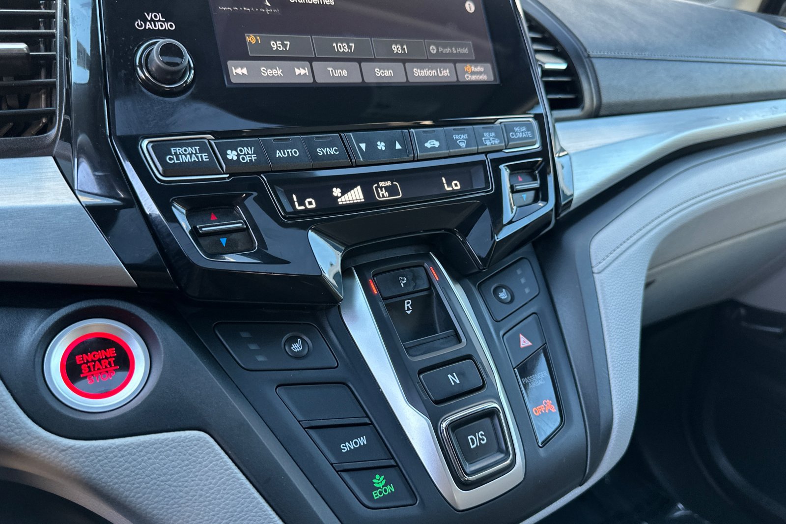 Used 2018 Honda Odyssey EX-L image 29