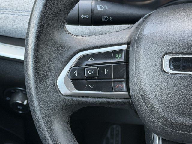 Used 2024 Jeep Compass Latitude AWD/4WD image 13
