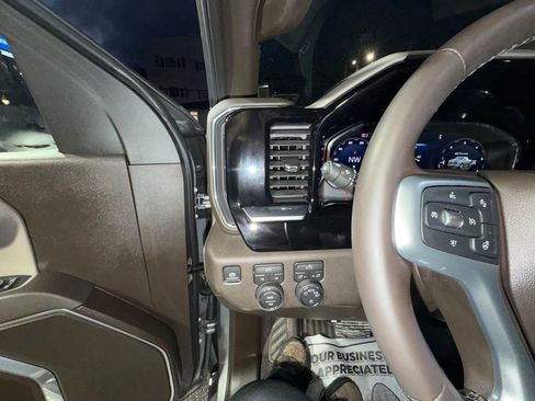 Used 2026 Chevrolet Silverado 1500 LT image 15