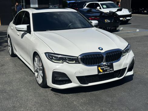 Used 2020 BMW 330i Sedan w/ M Sport Package RWD image 6